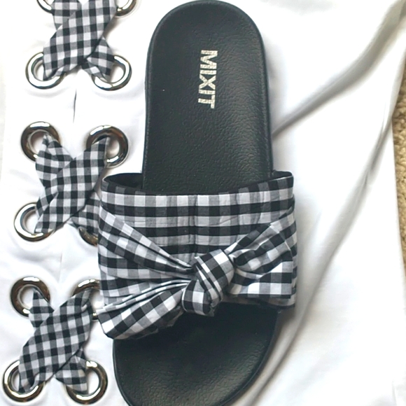 Inc tank with matching mix it slide - Picture 4 of 5